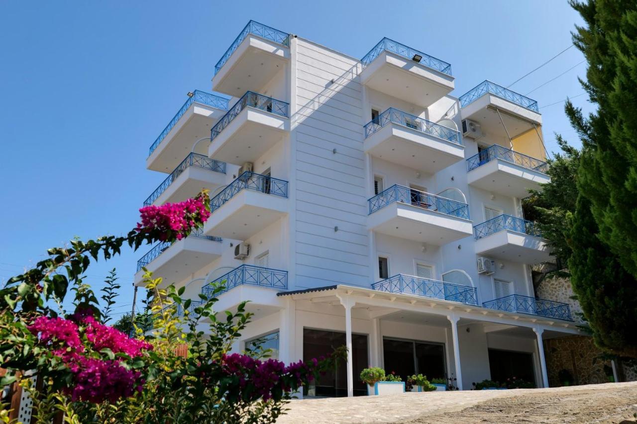 Miracle Apartments Saranda Buitenkant foto