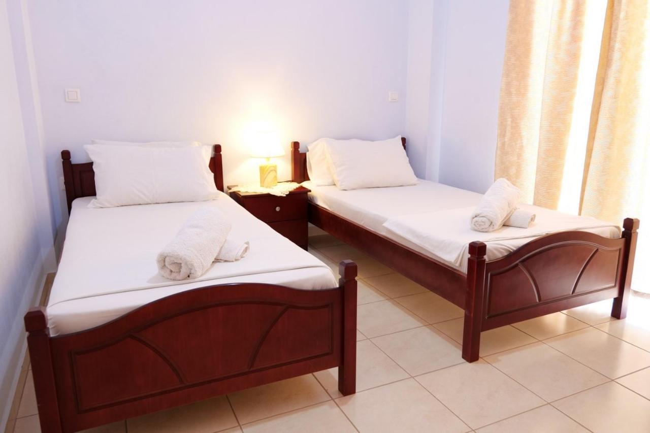 Miracle Apartments Saranda Buitenkant foto