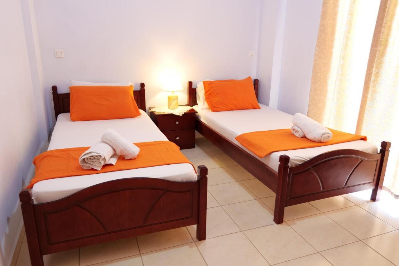 Miracle Apartments Saranda Buitenkant foto