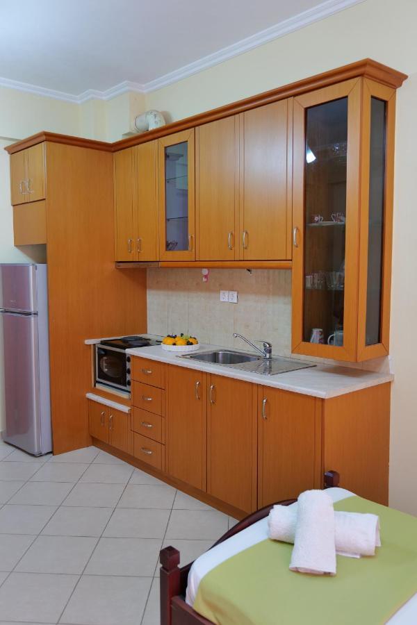 Miracle Apartments Saranda Buitenkant foto